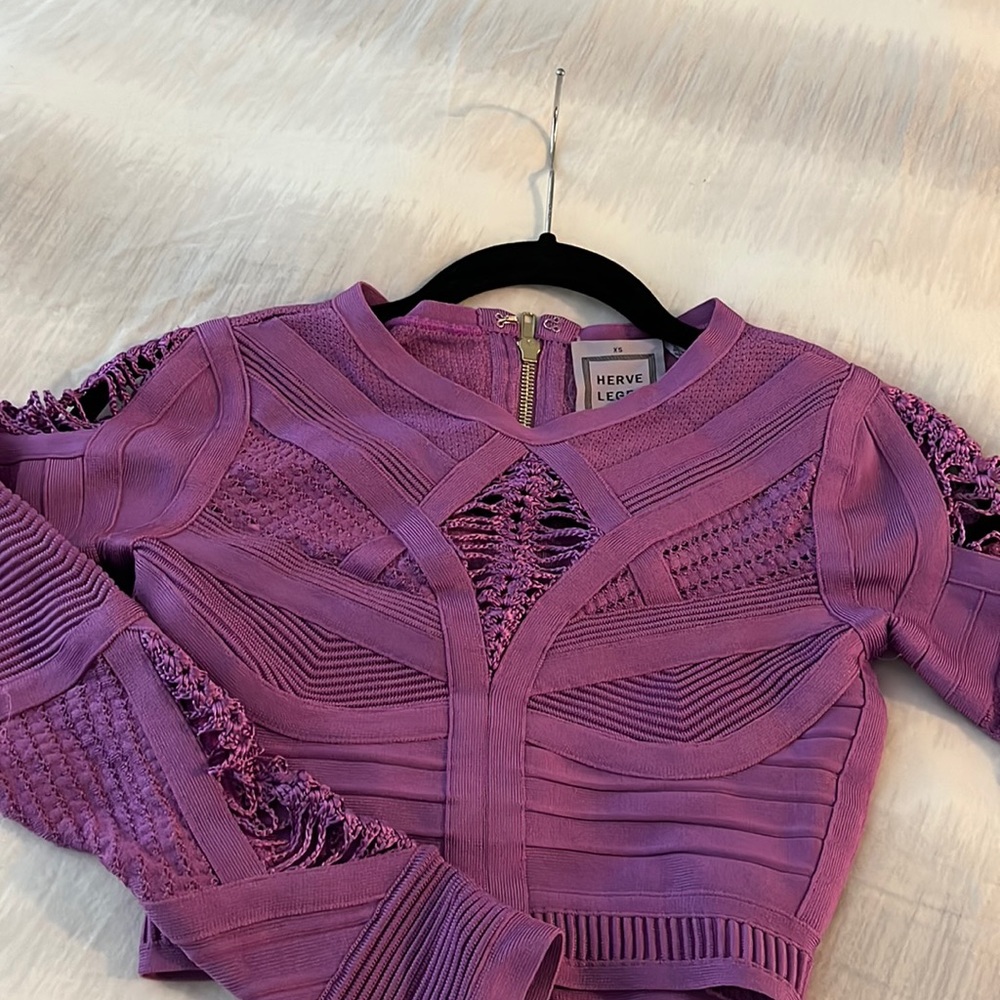 Beautiful Herve Leger top